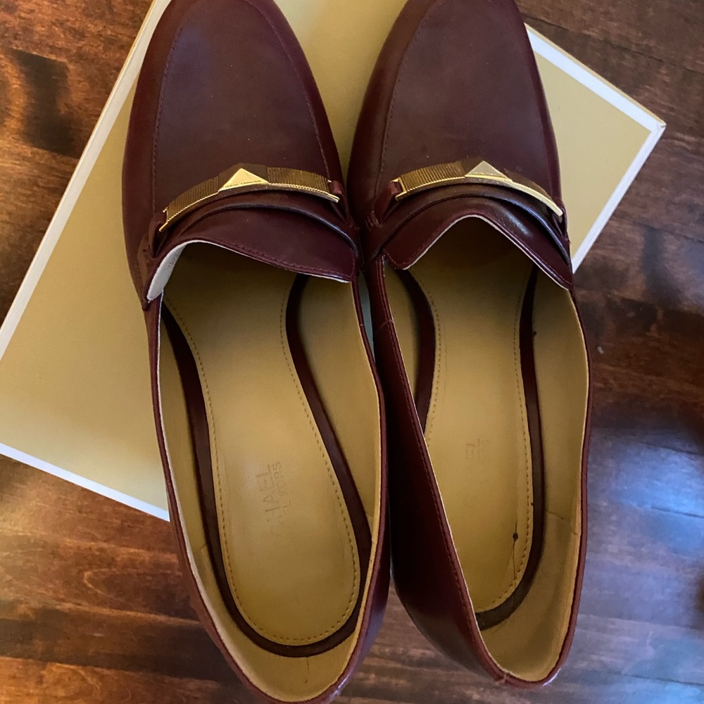 LAST CALL ‼️ Michael Kors Heels - Picture 4 of 5